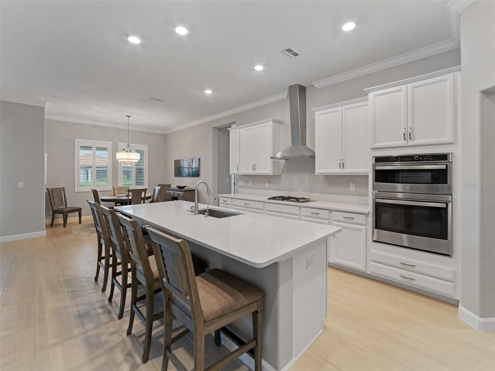 5313 WINDY GROVE DR, WIMAUMA, FL, 33598