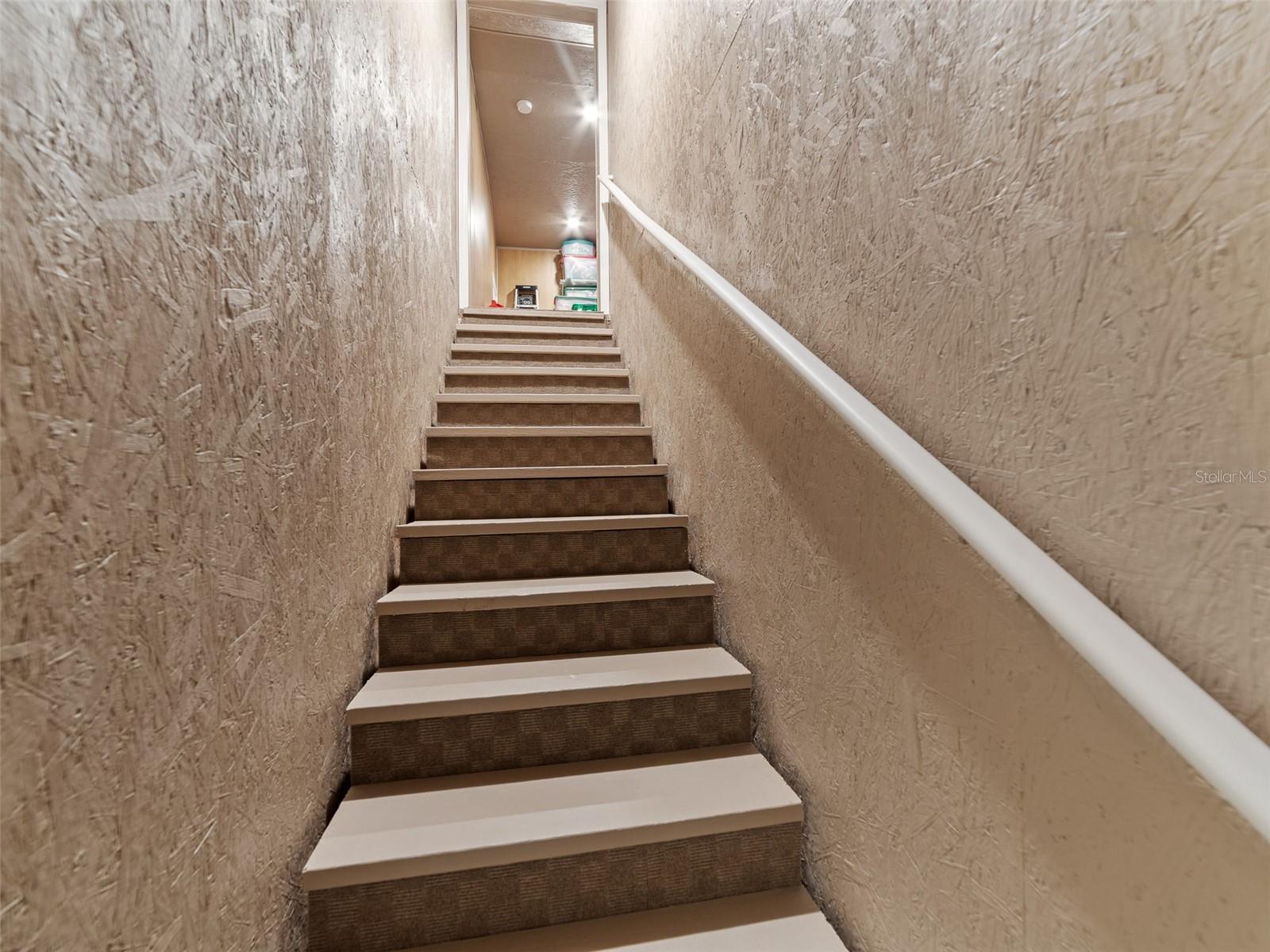 5313 WINDY GROVE DR, WIMAUMA, FL, 33598