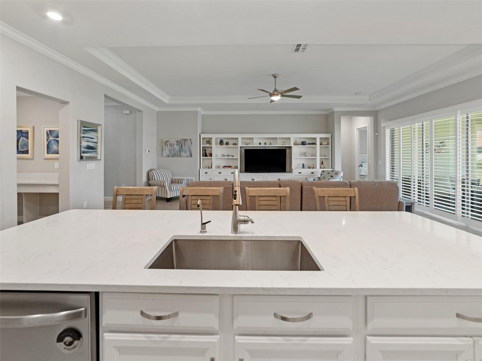 5313 WINDY GROVE DR, WIMAUMA, FL, 33598