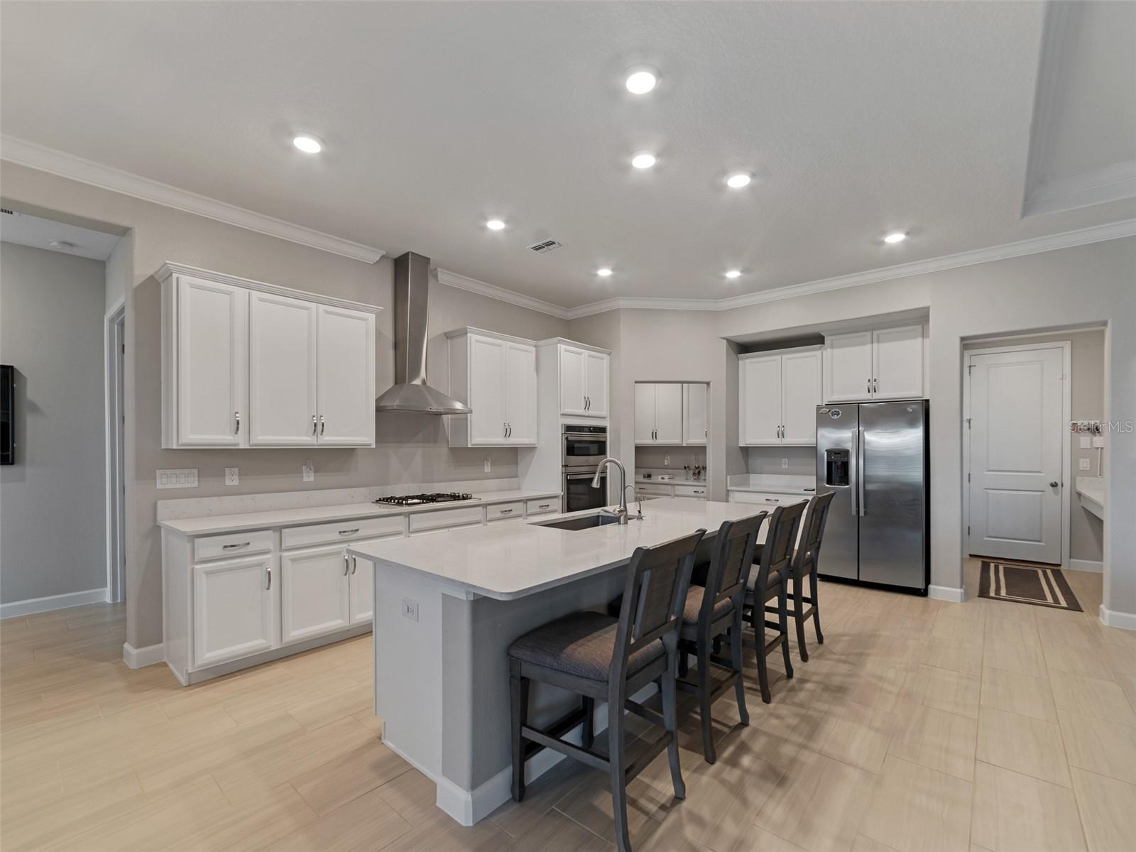 5313 WINDY GROVE DR, WIMAUMA, FL, 33598