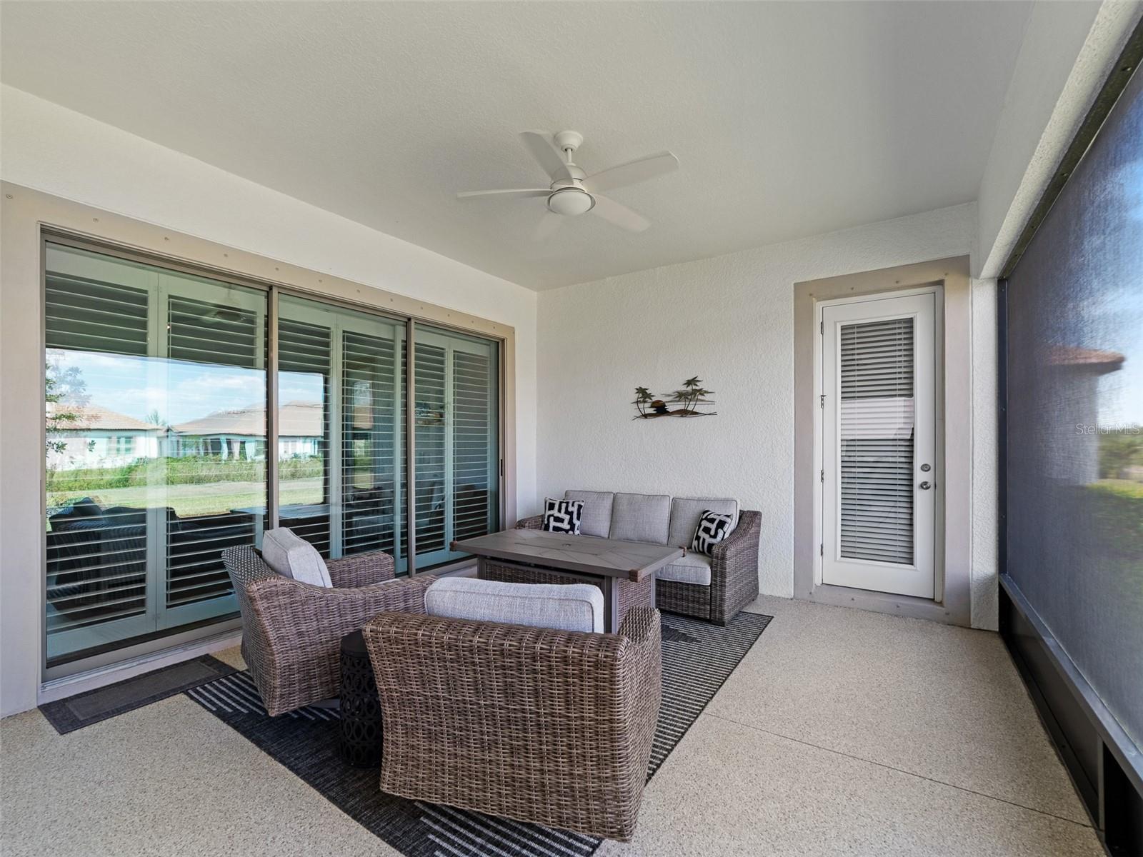 5313 WINDY GROVE DR, WIMAUMA, FL, 33598