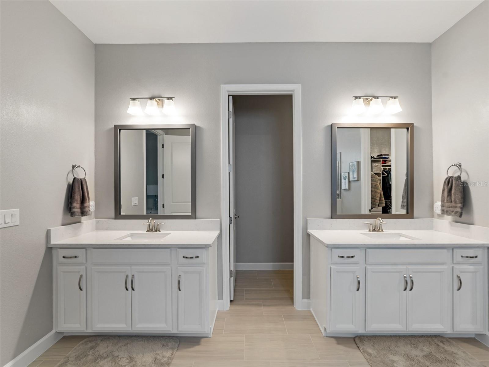 5313 WINDY GROVE DR, WIMAUMA, FL, 33598