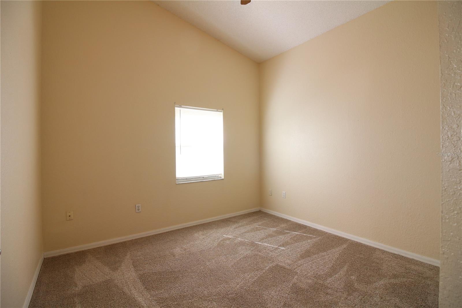 1075 MEADOWOOD POINTE RD, LAKELAND, FL, 33811