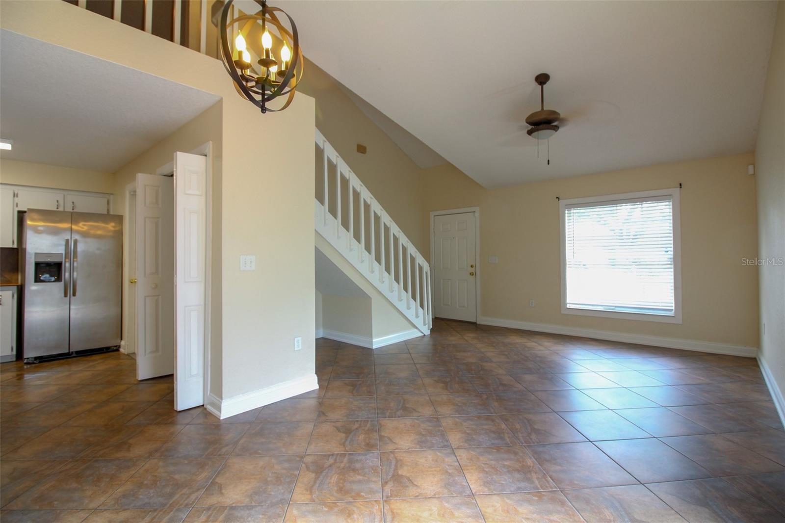 1075 MEADOWOOD POINTE RD, LAKELAND, FL, 33811