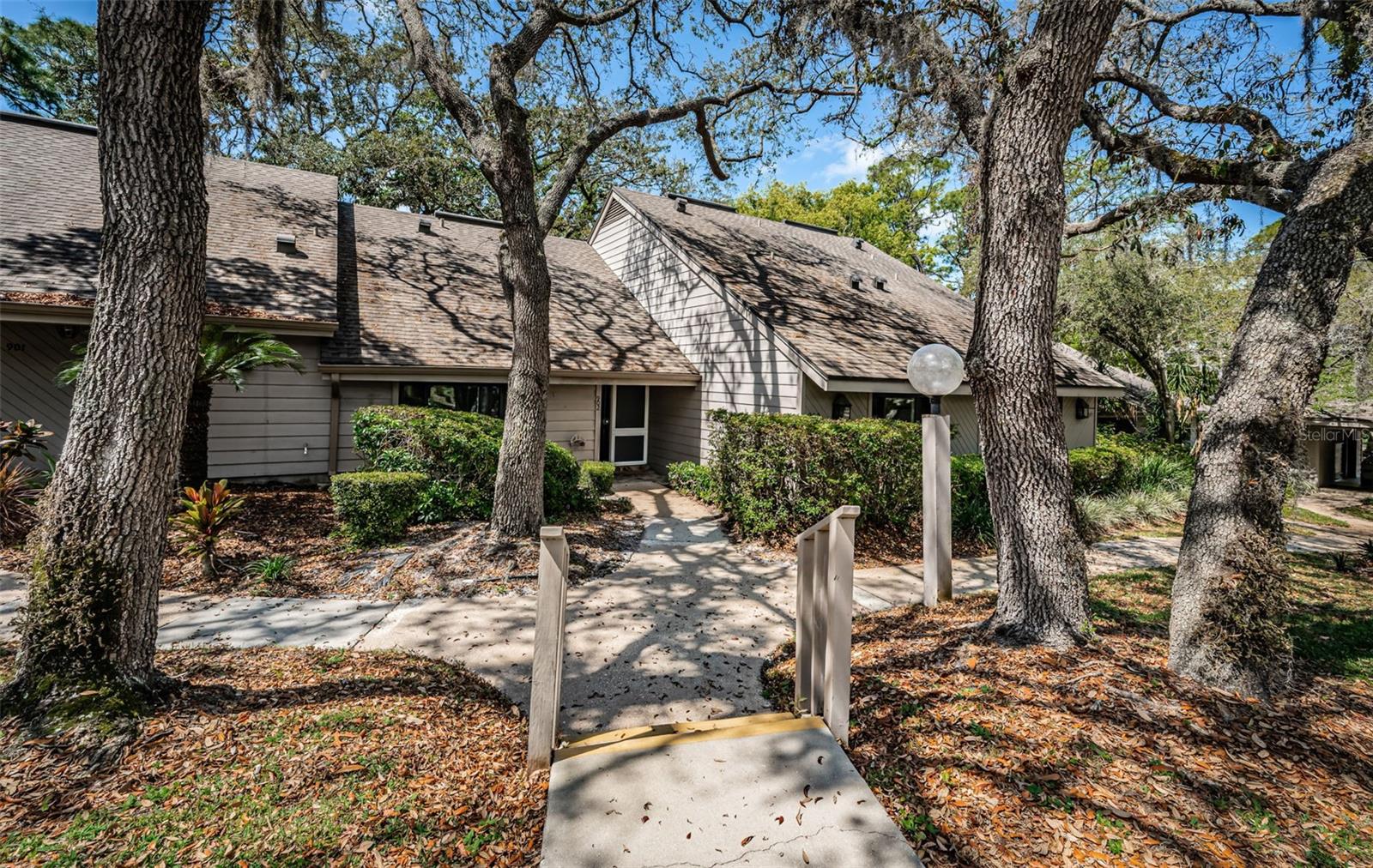 902 OLD MILL POND RD, PALM HARBOR, FL, 34683