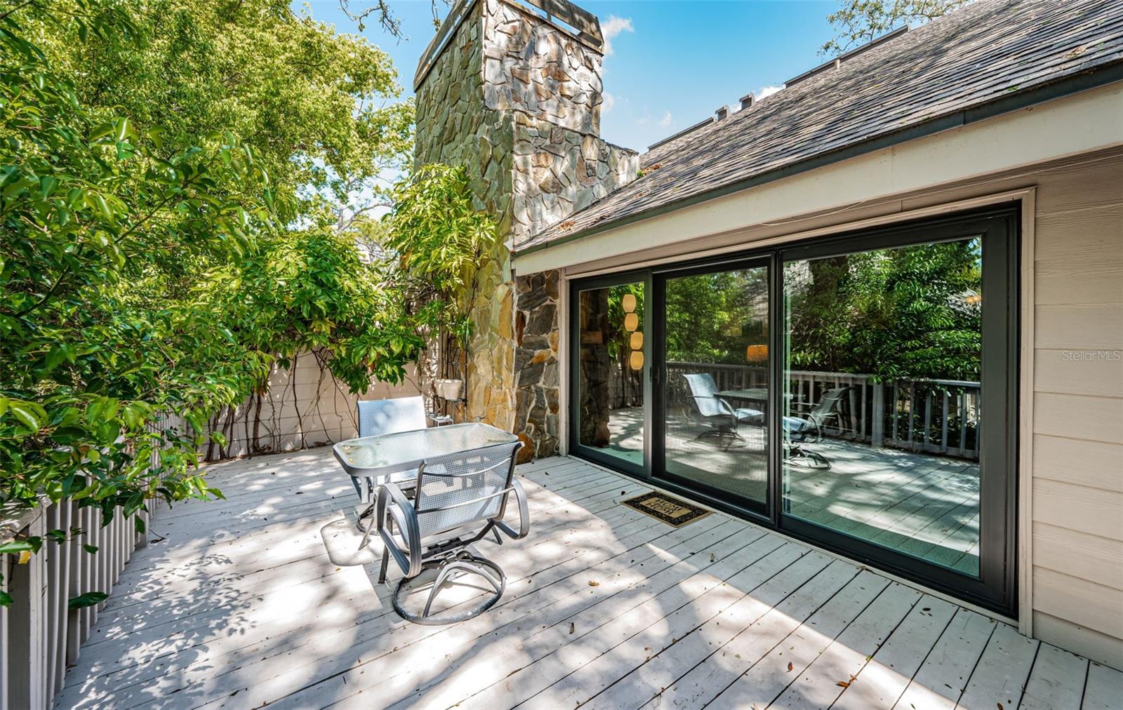902 OLD MILL POND RD, PALM HARBOR, FL, 34683