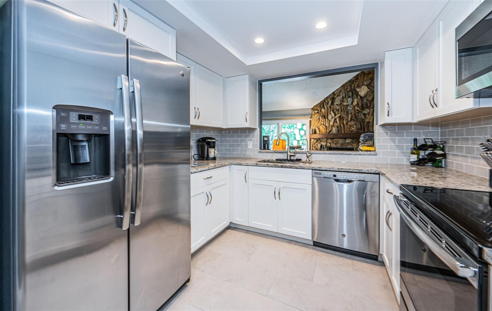 902 OLD MILL POND RD, PALM HARBOR, FL, 34683