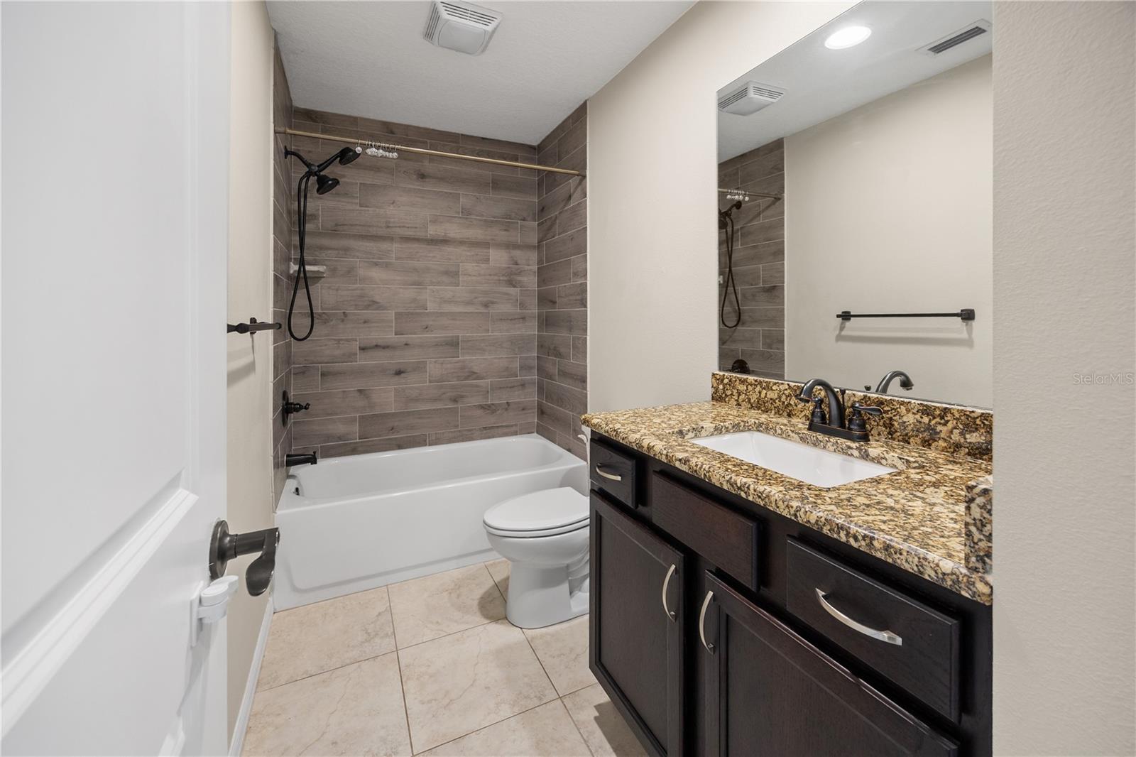 548 E BELT AVE, BUSHNELL, FL, 33513