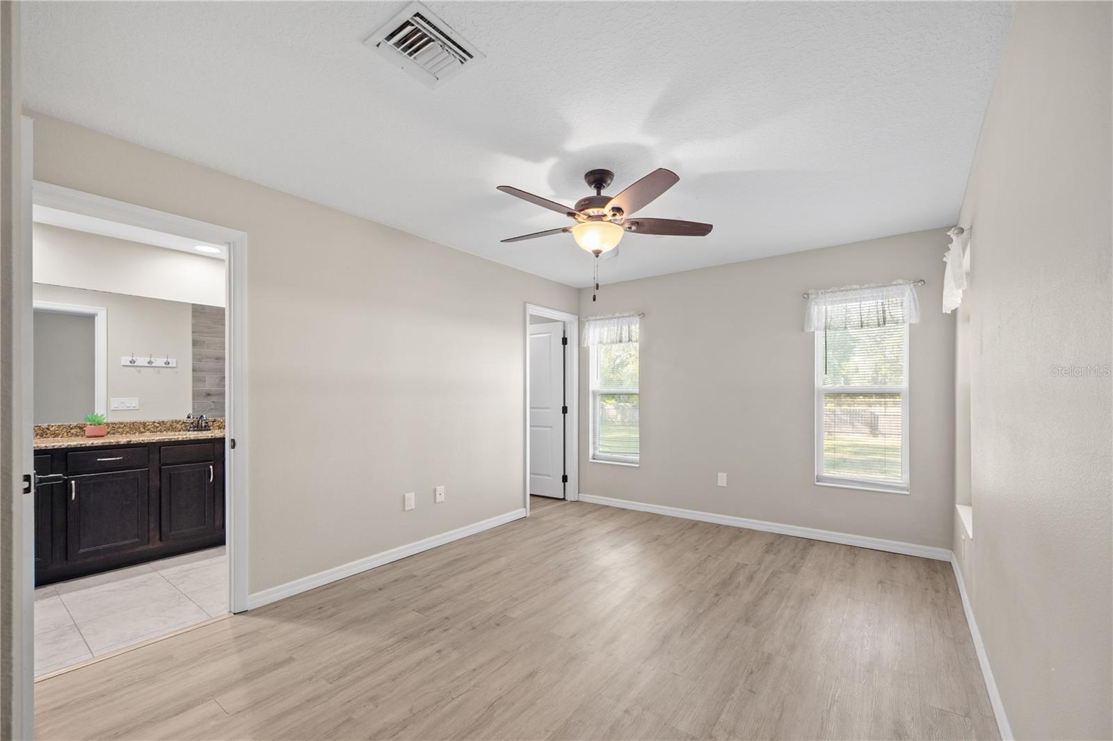 548 E BELT AVE, BUSHNELL, FL, 33513