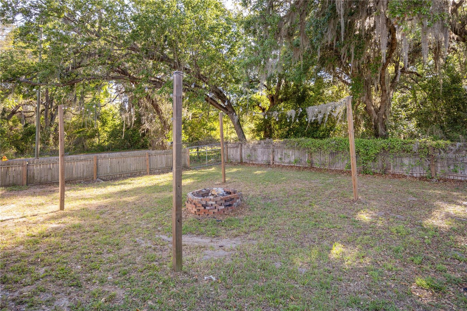 548 E BELT AVE, BUSHNELL, FL, 33513