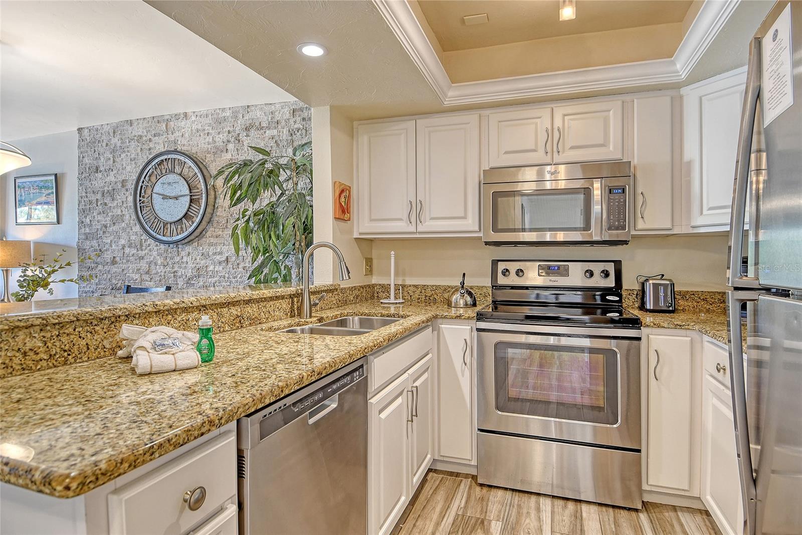 5963 MIDNIGHT PASS RD #355, SARASOTA, FL, 34242