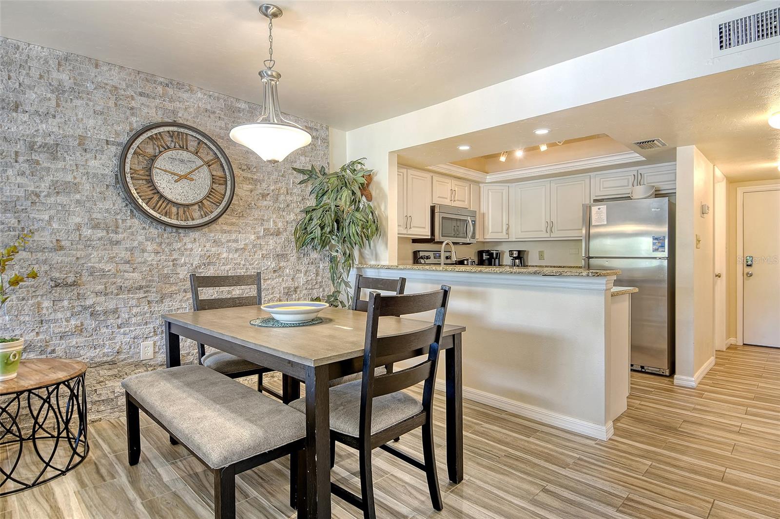 5963 MIDNIGHT PASS RD #355, SARASOTA, FL, 34242