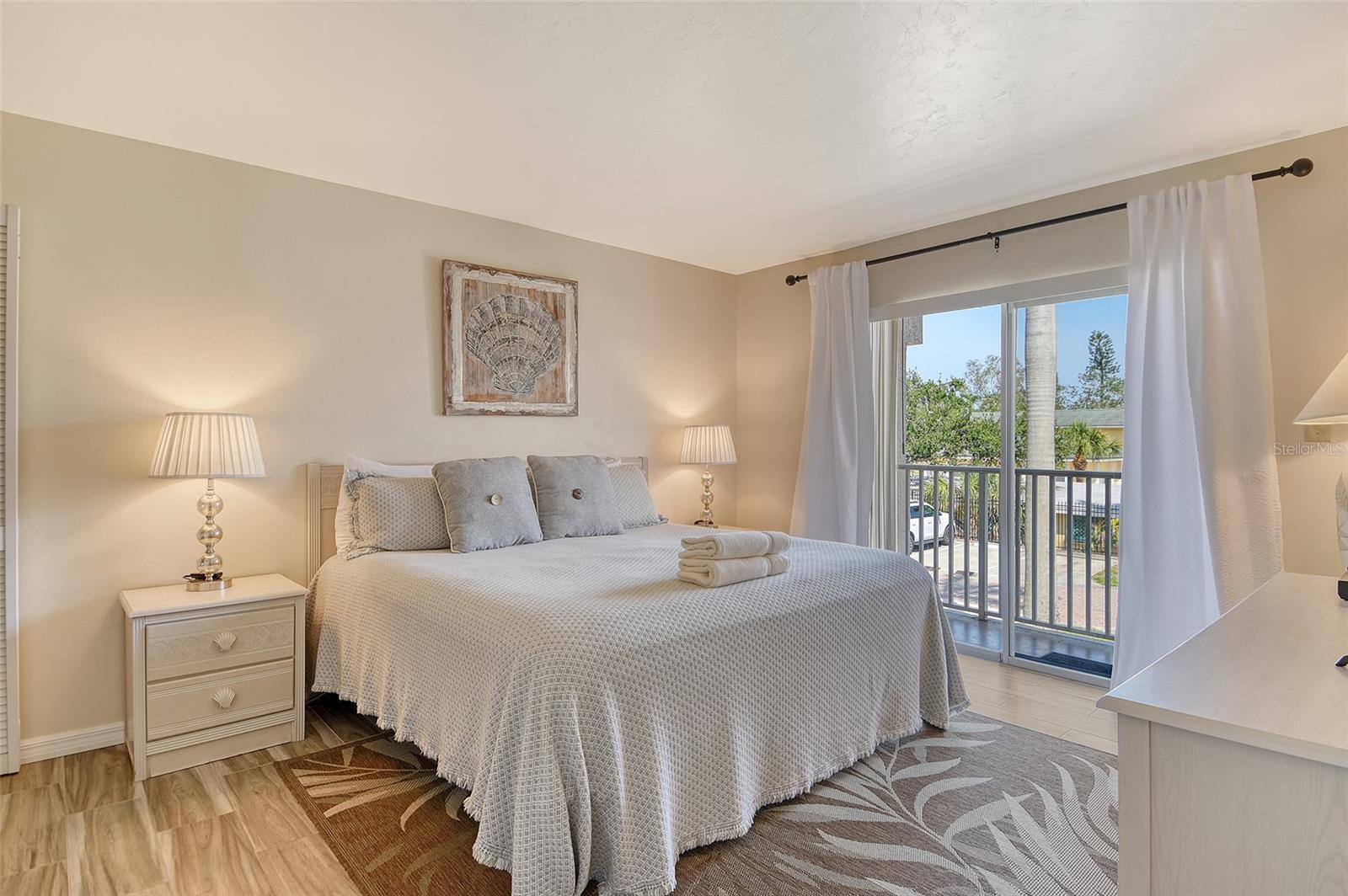 5963 MIDNIGHT PASS RD #355, SARASOTA, FL, 34242