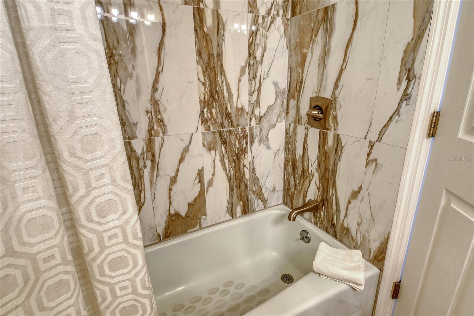 5963 MIDNIGHT PASS RD #355, SARASOTA, FL, 34242