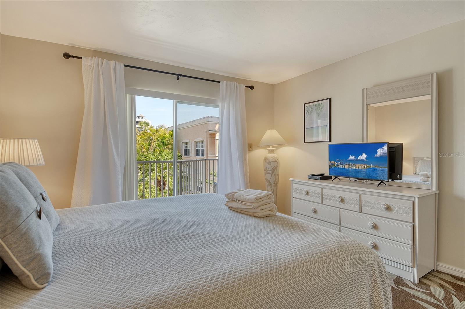 5963 MIDNIGHT PASS RD #355, SARASOTA, FL, 34242