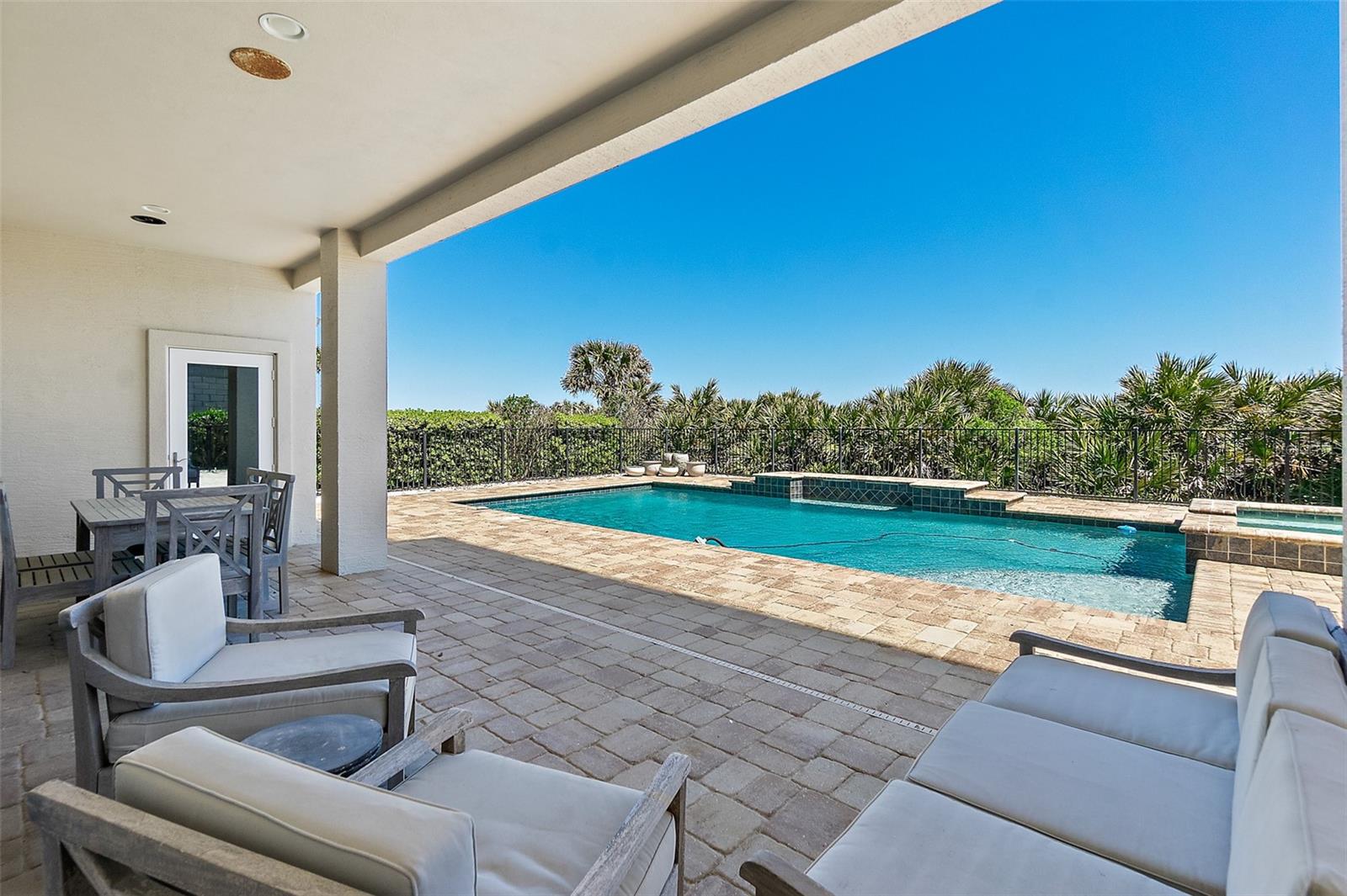 FC308536 Property Photo