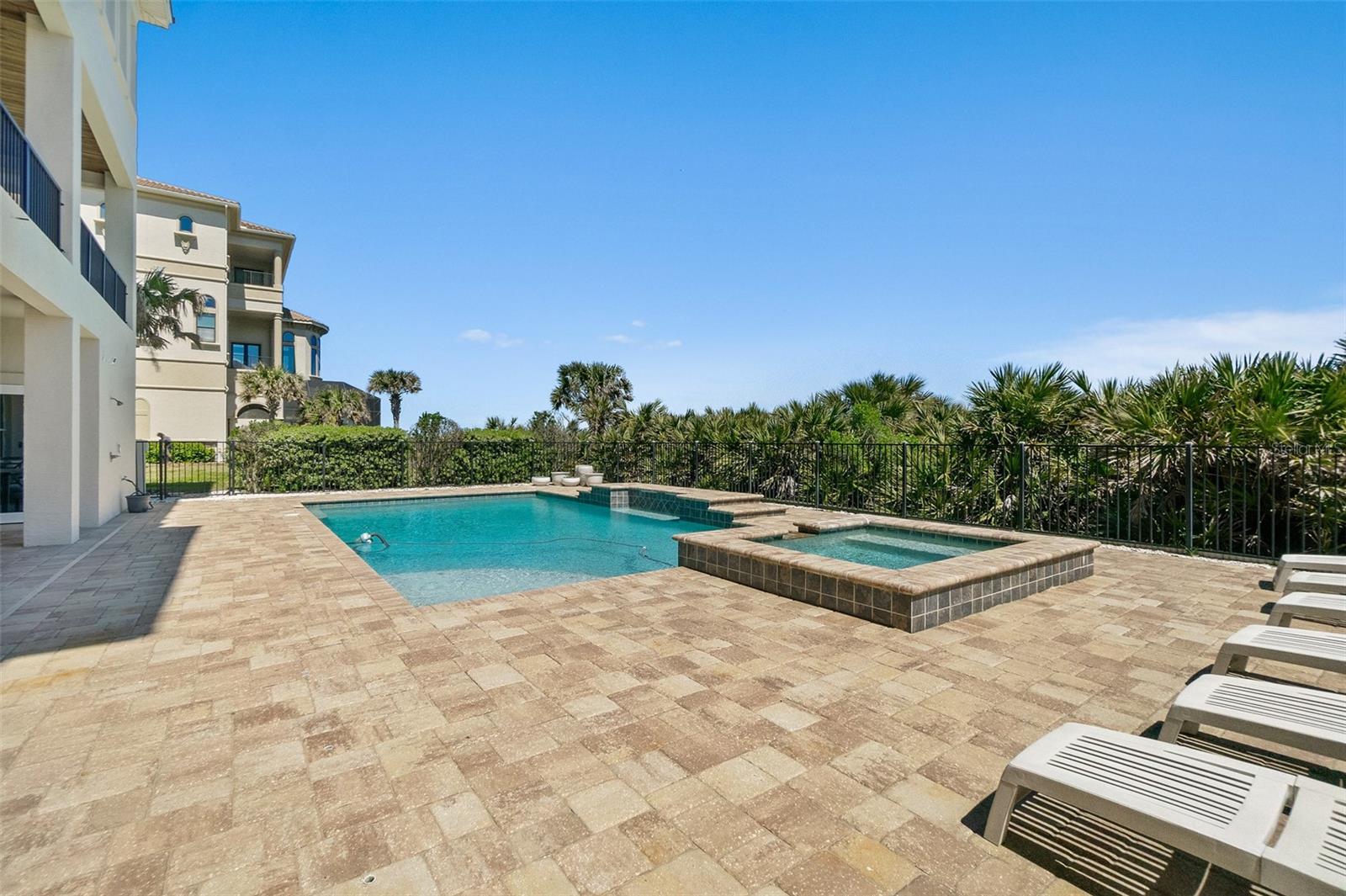 FC308536 Property Photo