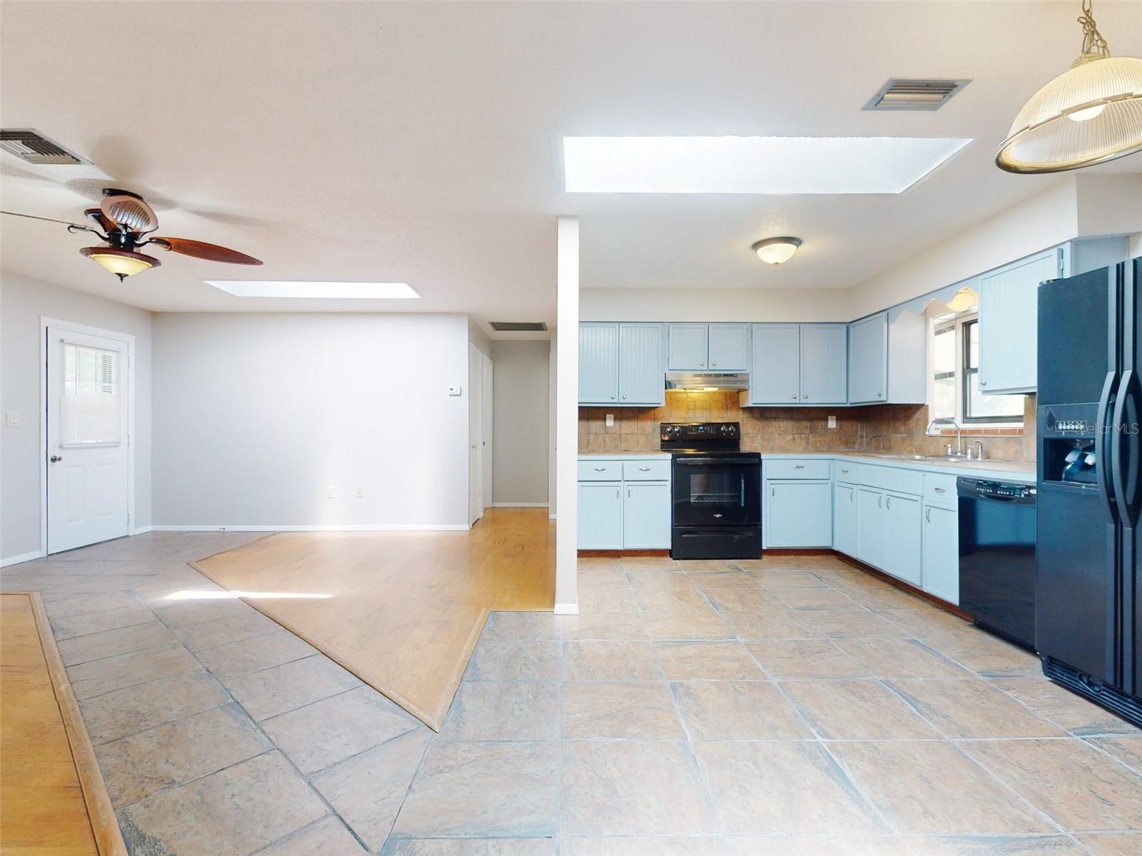 10450 SE 101ST AVENUE RD, BELLEVIEW, FL, 34420