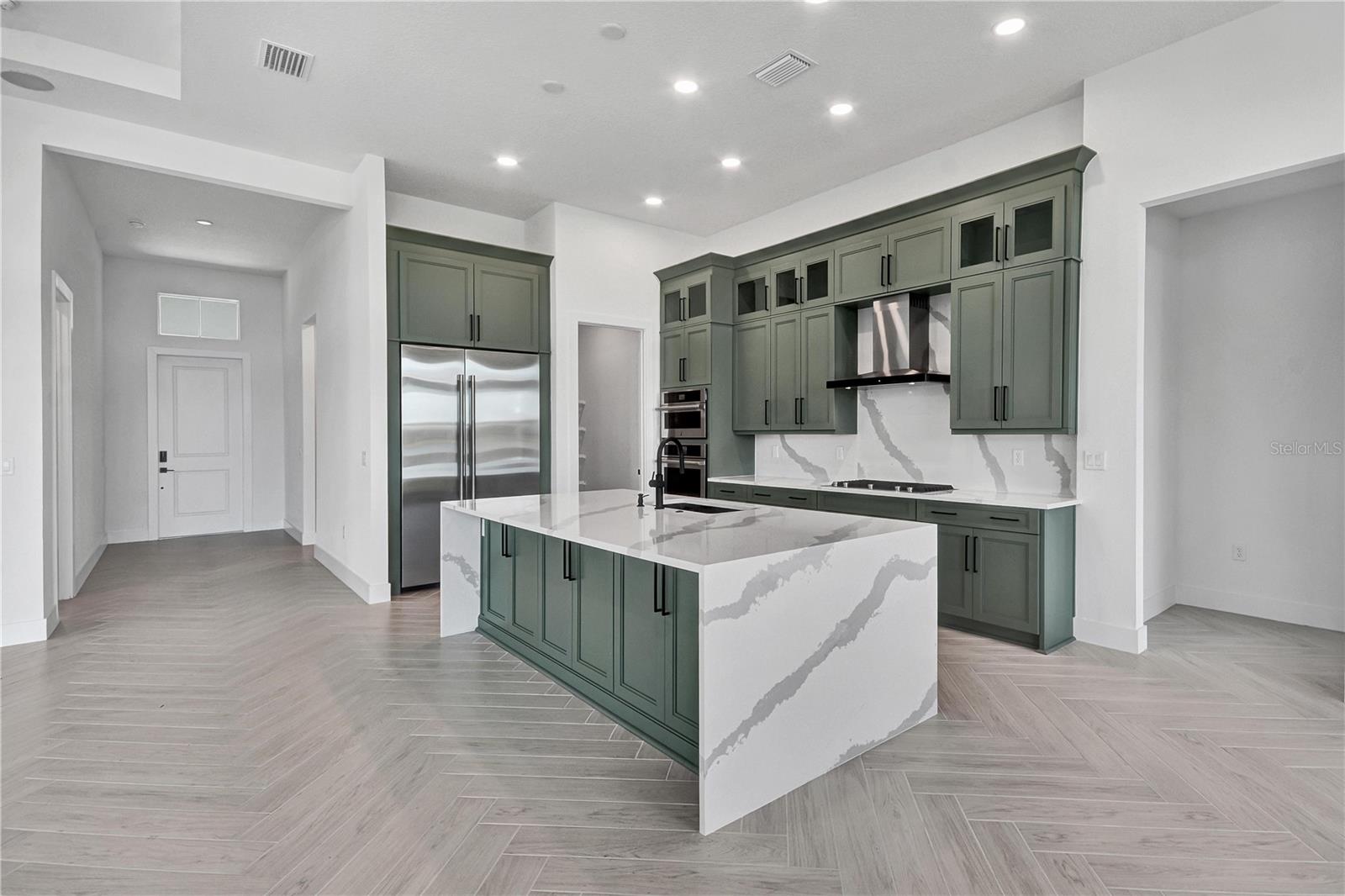 17916 PALMISTE DR, BRADENTON, FL, 34202