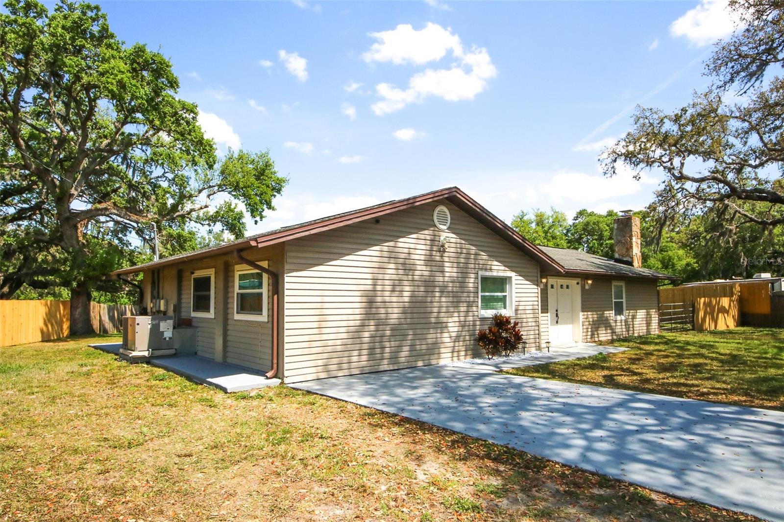 10031 WEST RD, HUDSON, FL, 34669