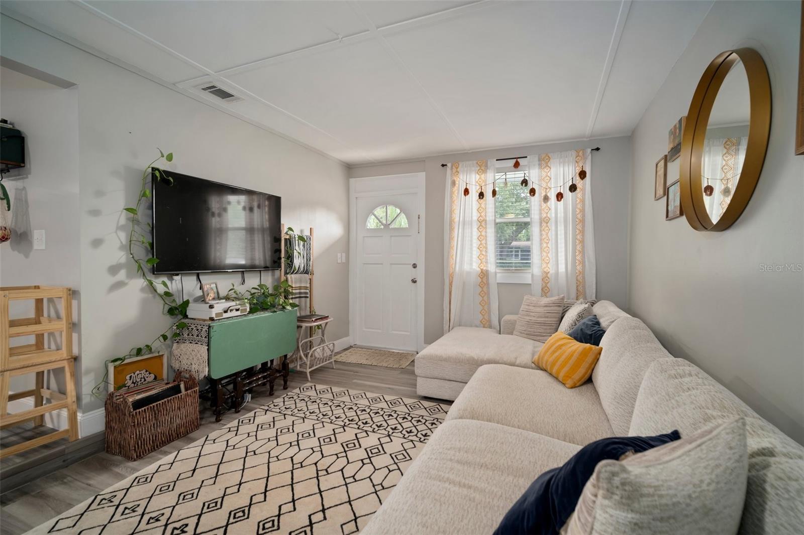 5115 32ND AVE N, ST PETERSBURG, FL, 33710