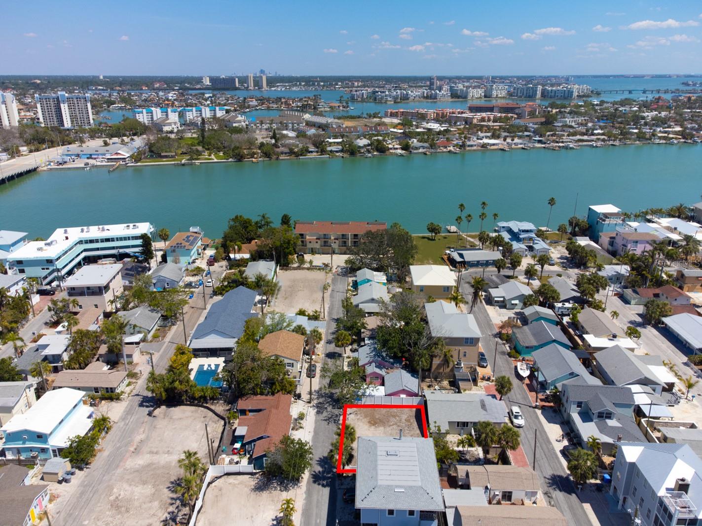 117 92 AVE, TREASURE ISLAND, FL, 33706