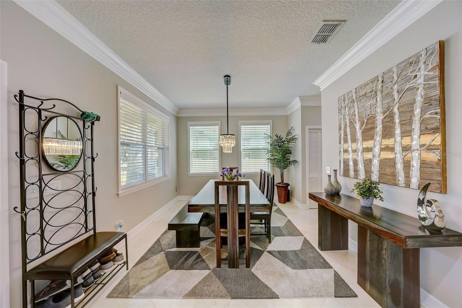 516 33RD AVE N, ST PETERSBURG, FL, 33704