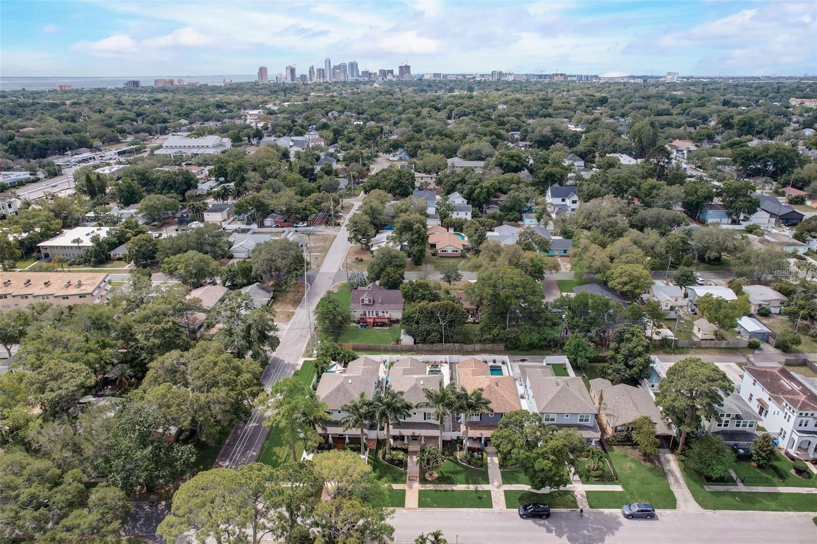 516 33RD AVE N, ST PETERSBURG, FL, 33704