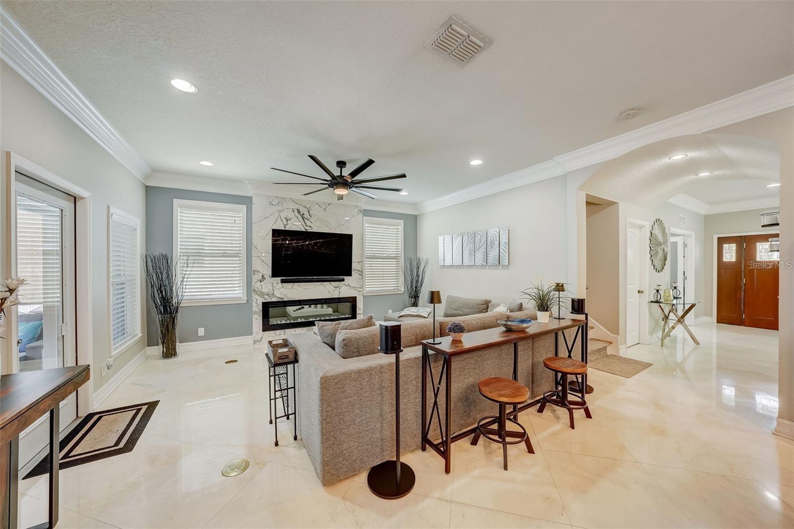 516 33RD AVE N, ST PETERSBURG, FL, 33704