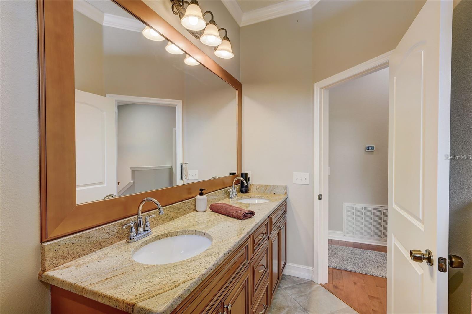 516 33RD AVE N, ST PETERSBURG, FL, 33704