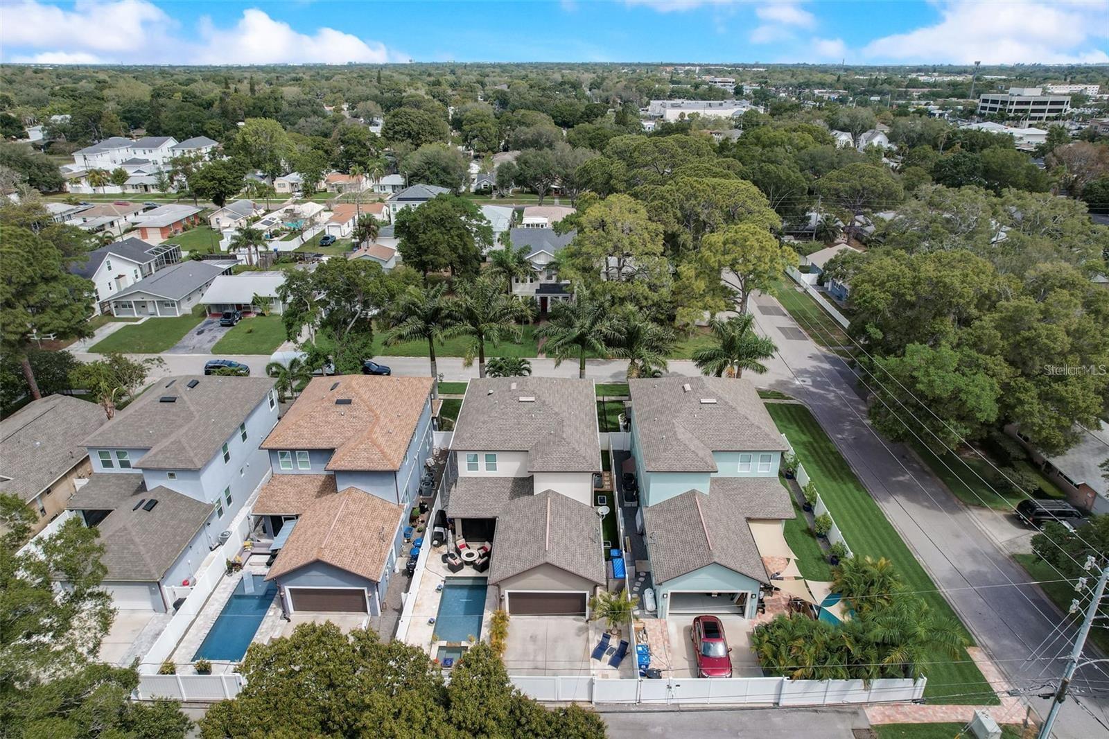 516 33RD AVE N, ST PETERSBURG, FL, 33704