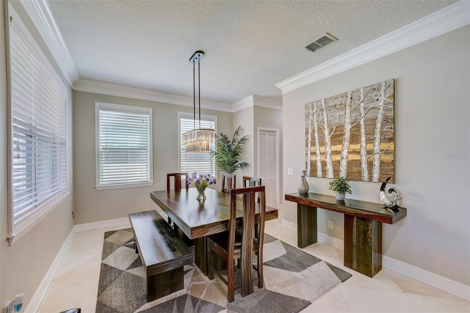 516 33RD AVE N, ST PETERSBURG, FL, 33704