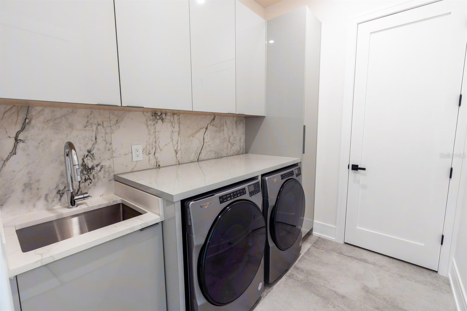 2375 FLOYD ST, SARASOTA, FL, 34239