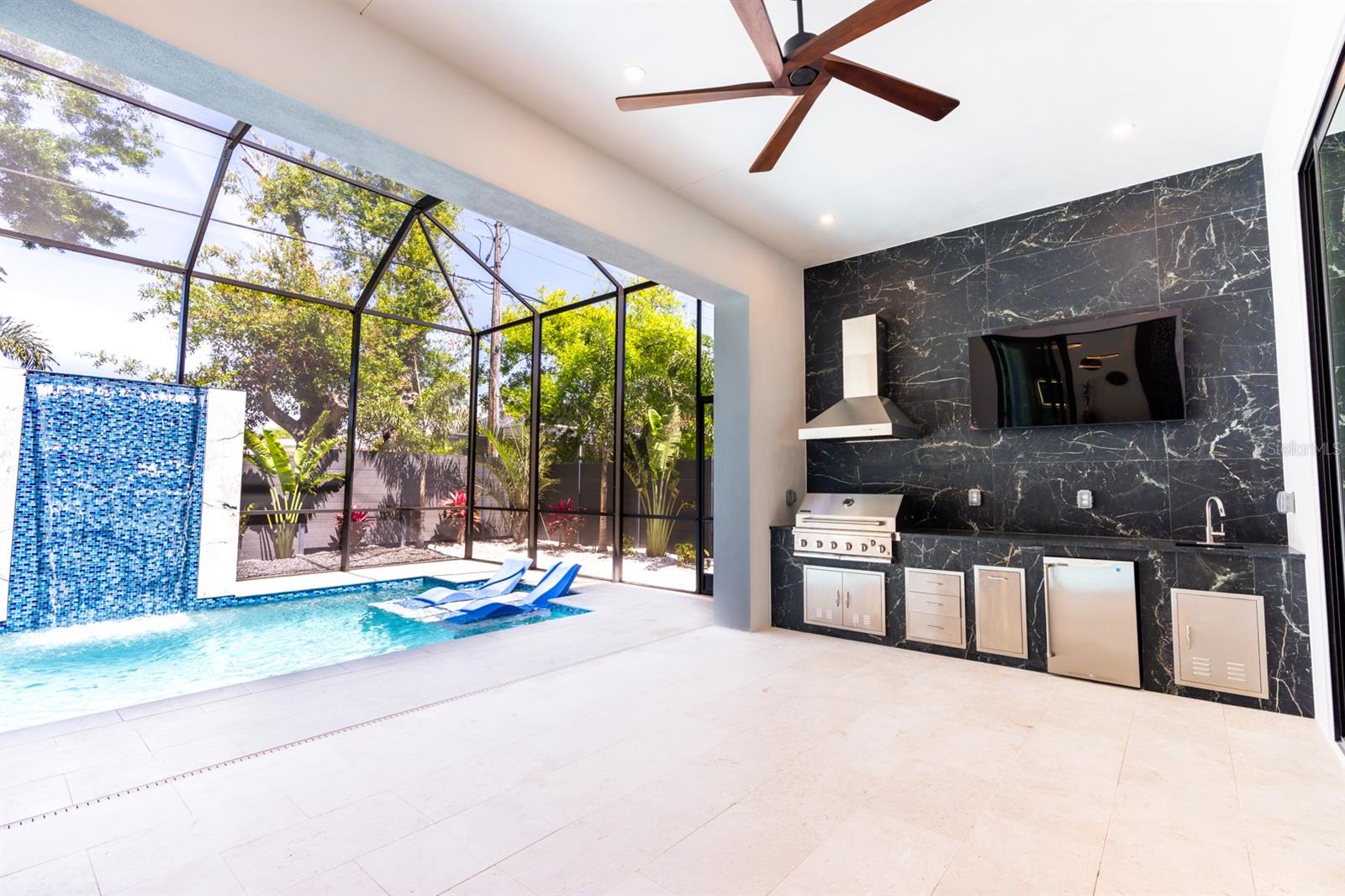 2375 FLOYD ST, SARASOTA, FL, 34239
