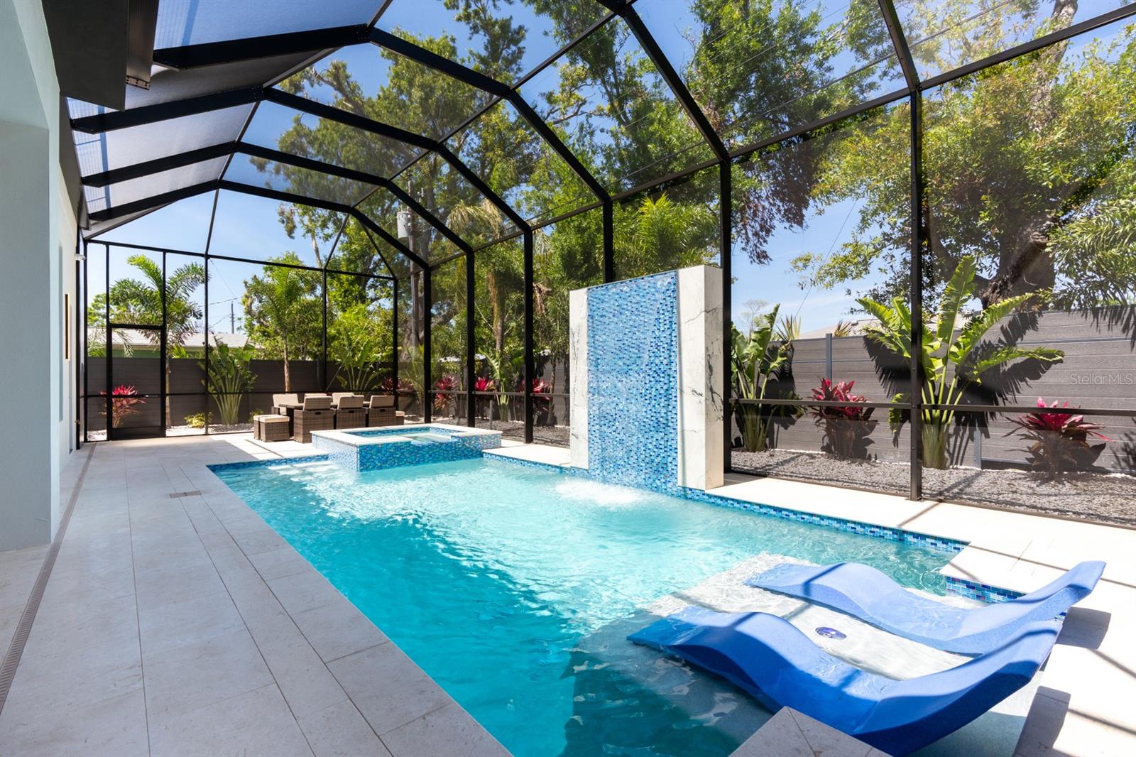2375 FLOYD ST, SARASOTA, FL, 34239