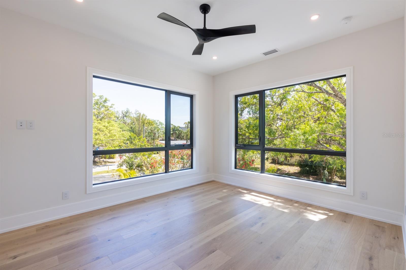 2375 FLOYD ST, SARASOTA, FL, 34239