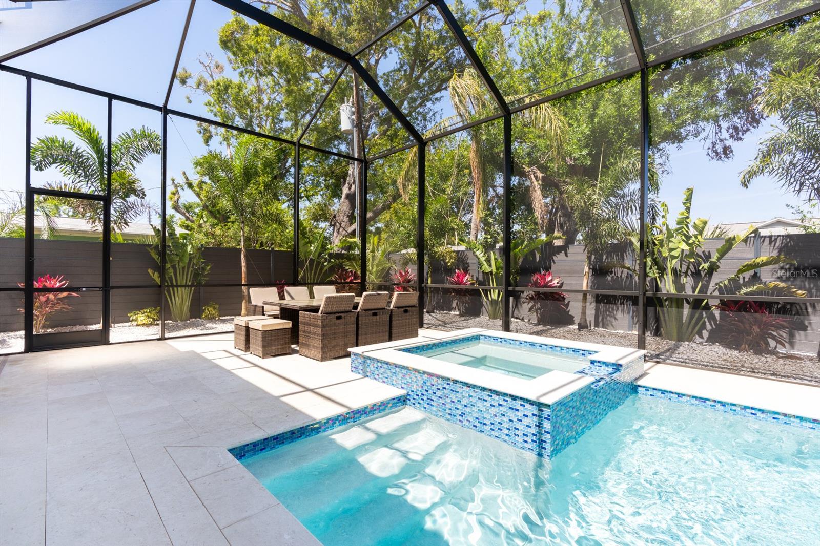 2375 FLOYD ST, SARASOTA, FL, 34239