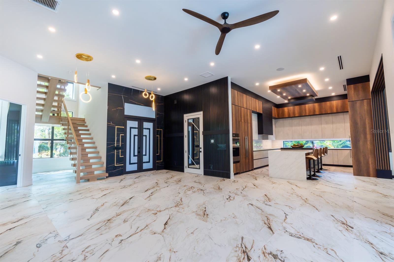2375 FLOYD ST, SARASOTA, FL, 34239