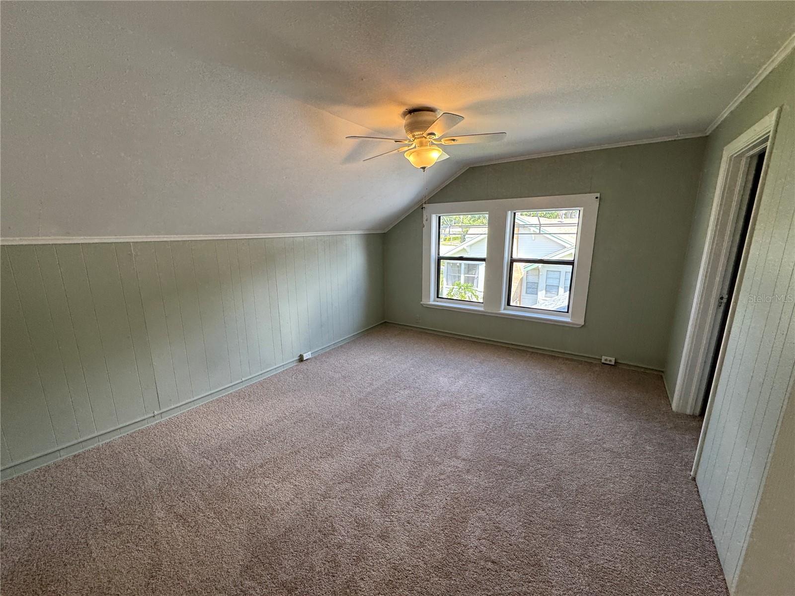 561 W MINNEOLA AVE, CLERMONT, FL, 34711