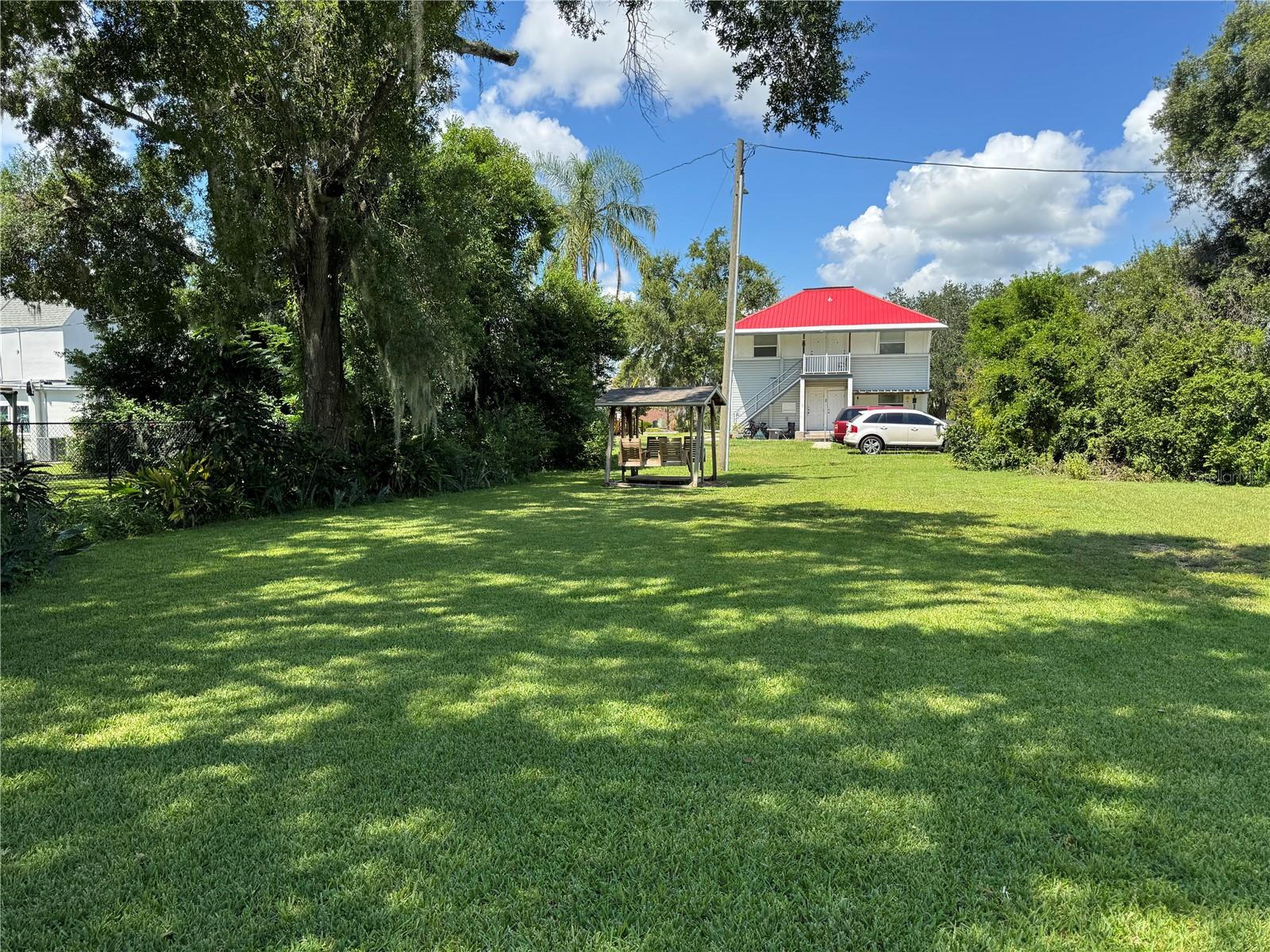 561 W MINNEOLA AVE, CLERMONT, FL, 34711