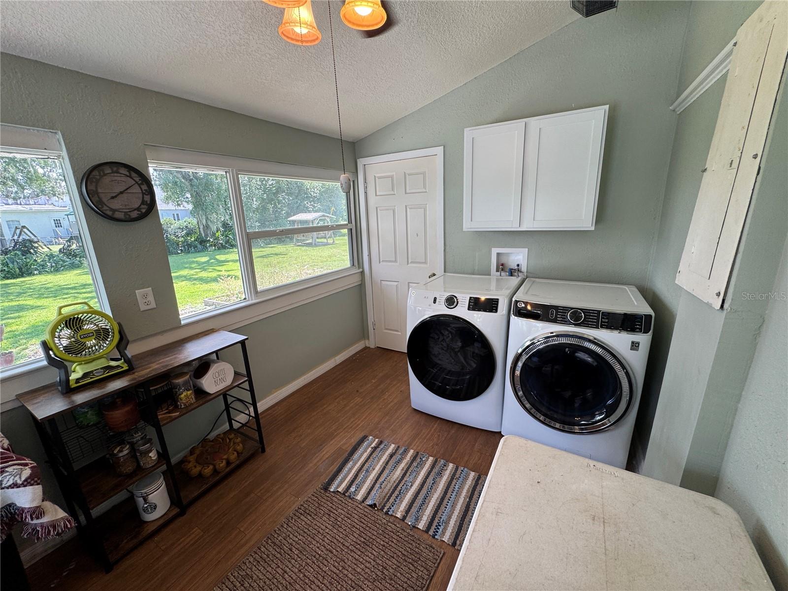 561 W MINNEOLA AVE, CLERMONT, FL, 34711