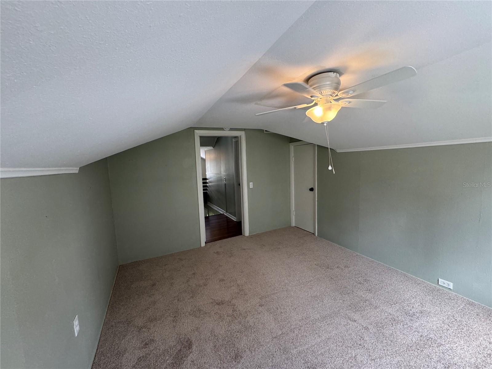 561 W MINNEOLA AVE, CLERMONT, FL, 34711