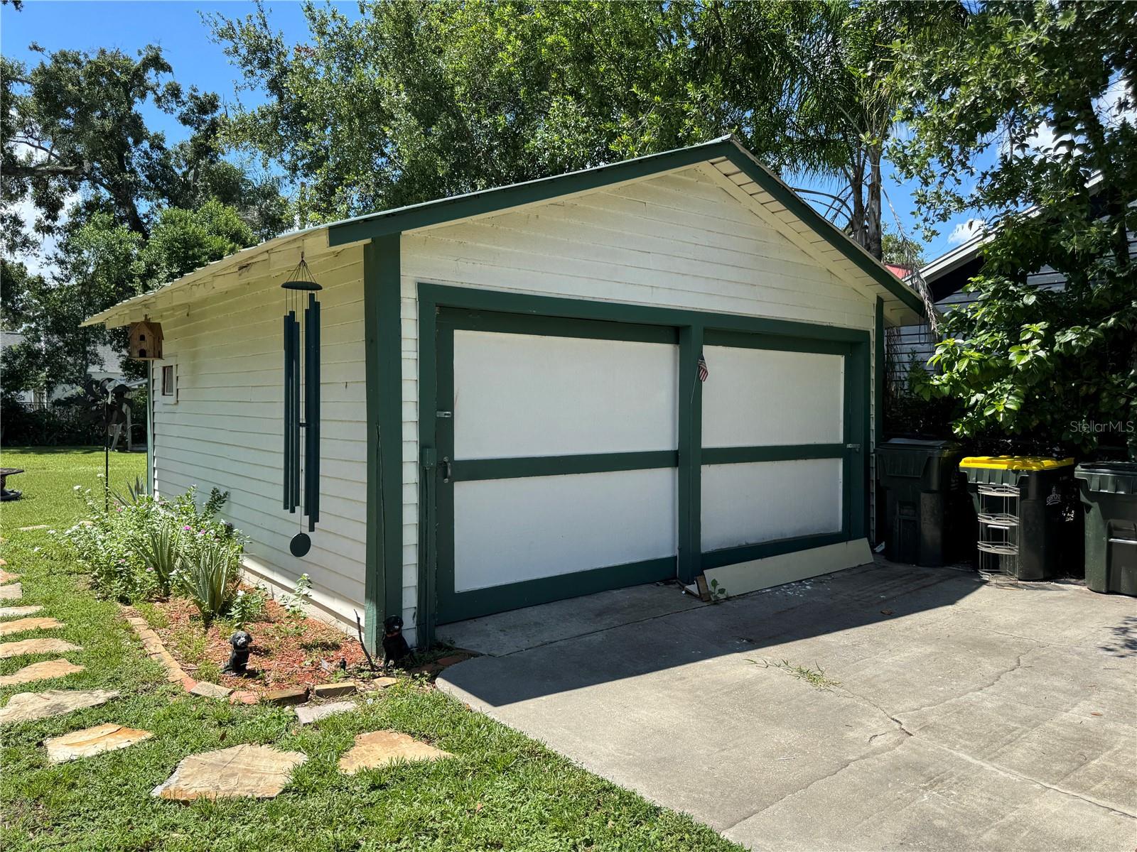 561 W MINNEOLA AVE, CLERMONT, FL, 34711