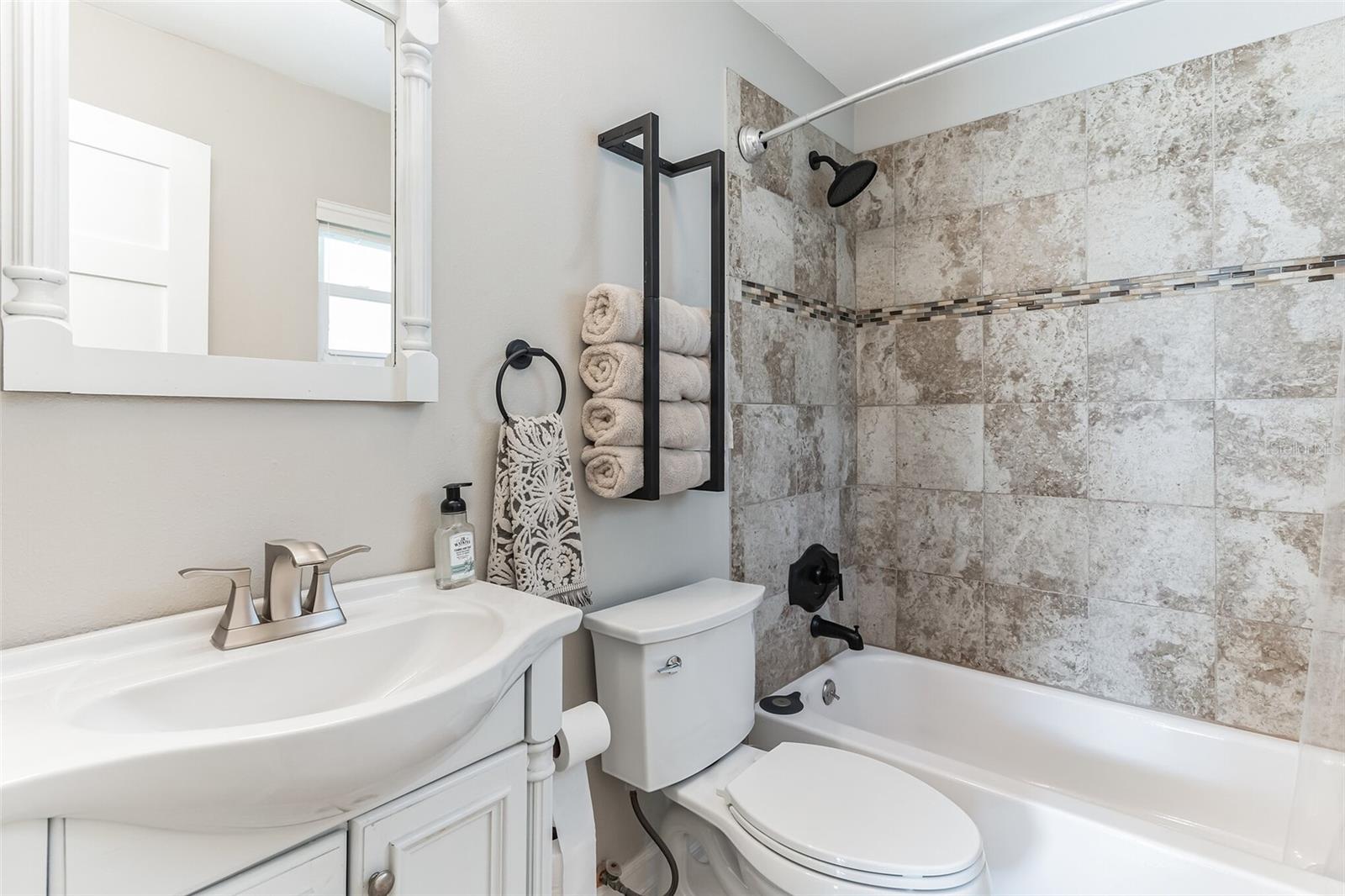 1213 E EMMA ST, TAMPA, FL, 33603