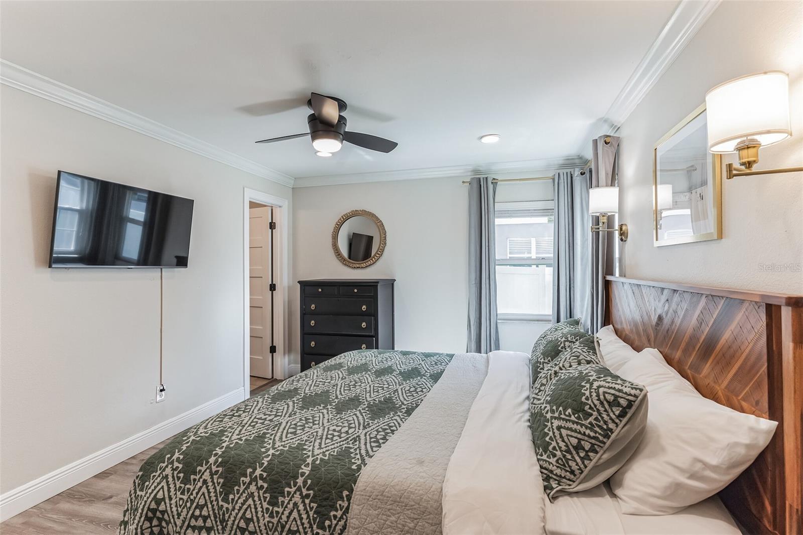 1213 E EMMA ST, TAMPA, FL, 33603