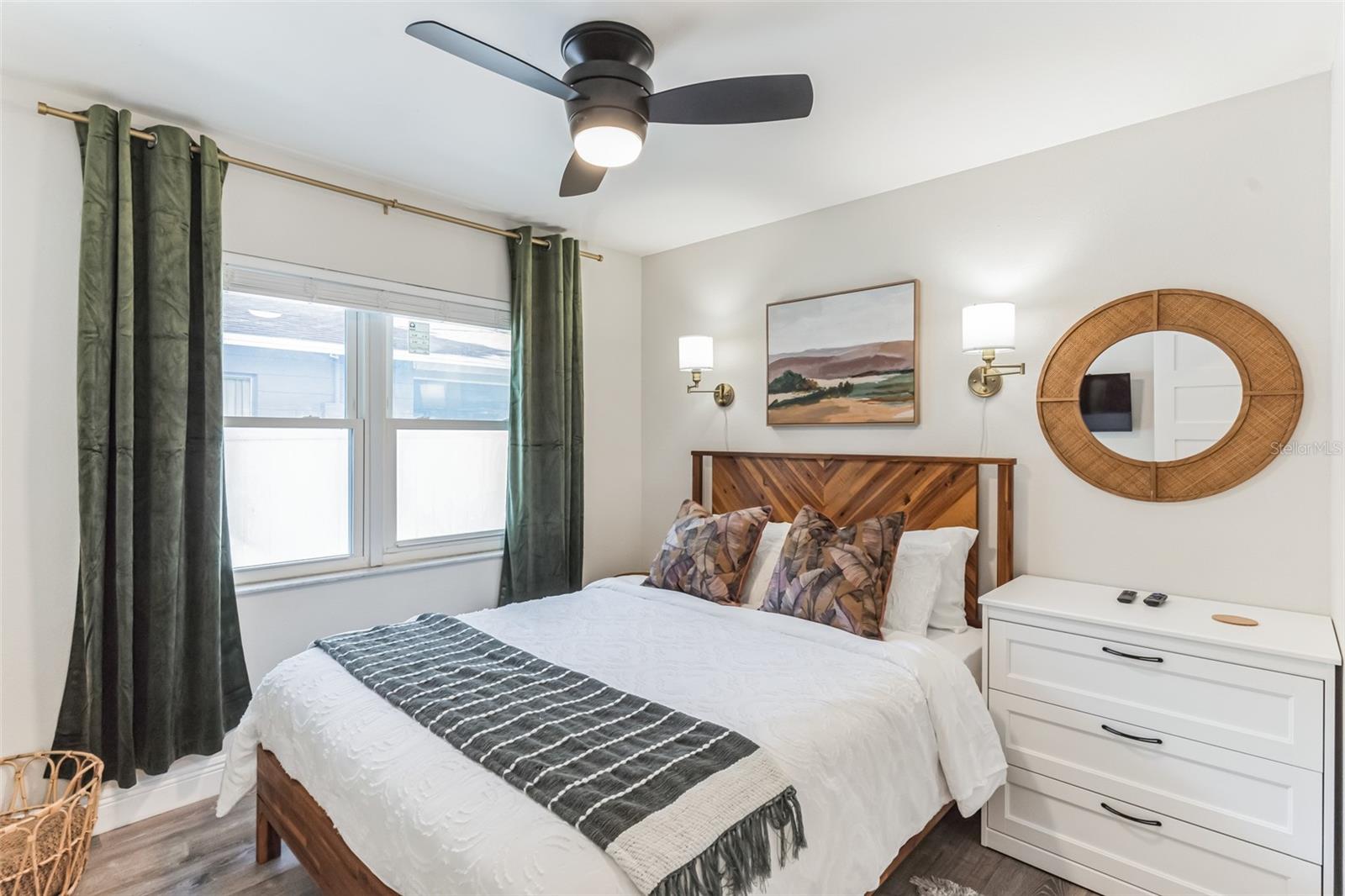 1213 E EMMA ST, TAMPA, FL, 33603