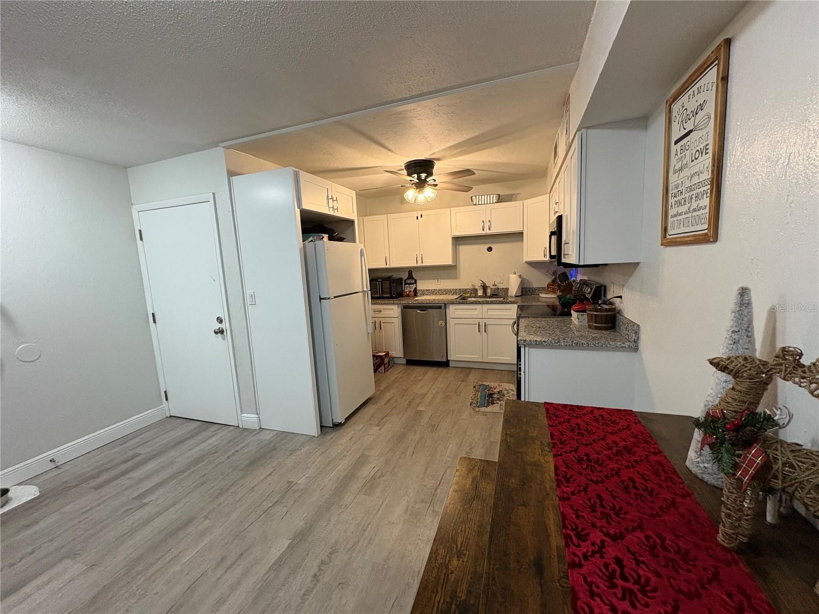 3427 CLARK RD #127, SARASOTA, FL, 34231