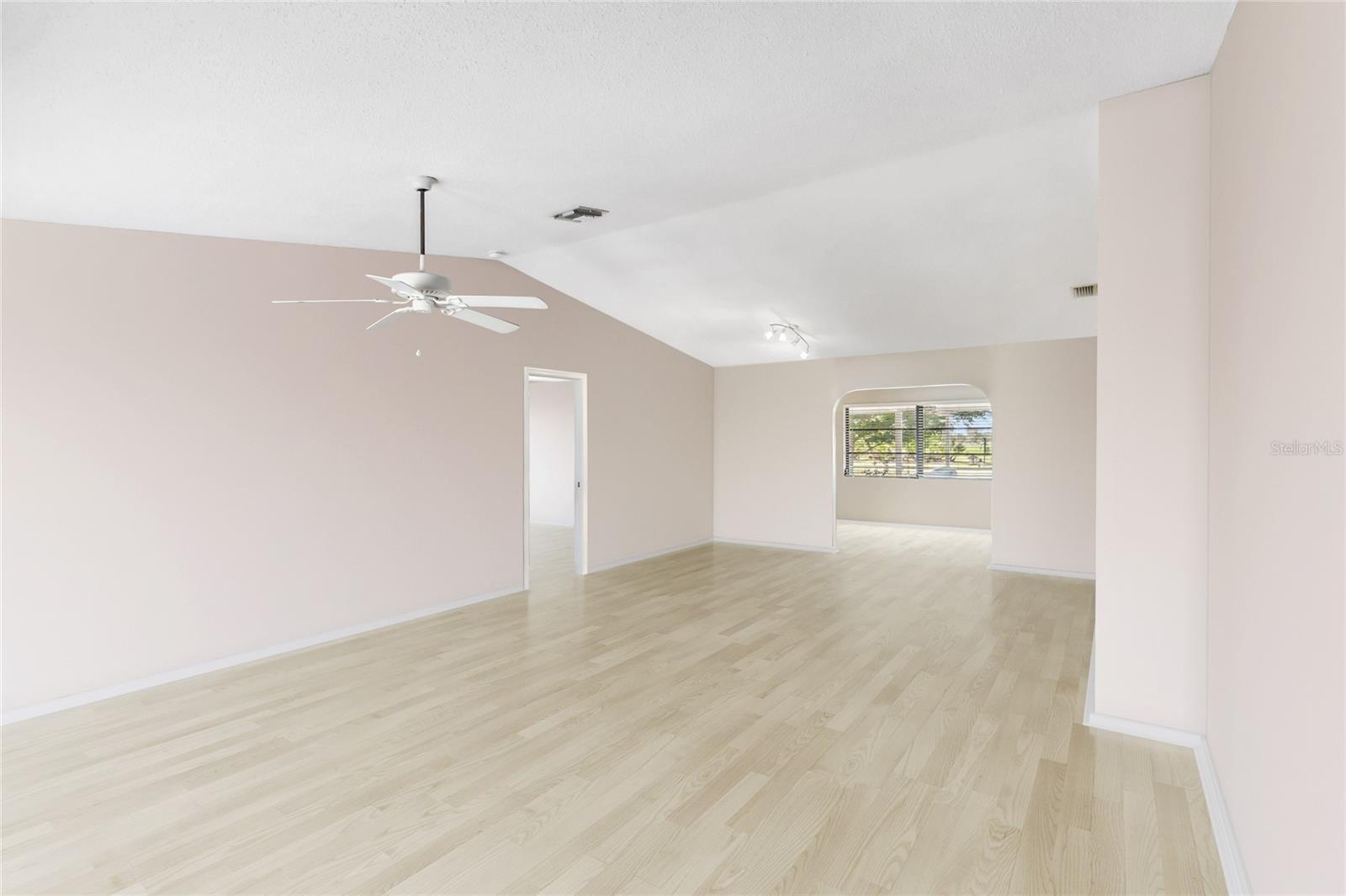 125 GOLF CLUB LN, VENICE, FL, 34293