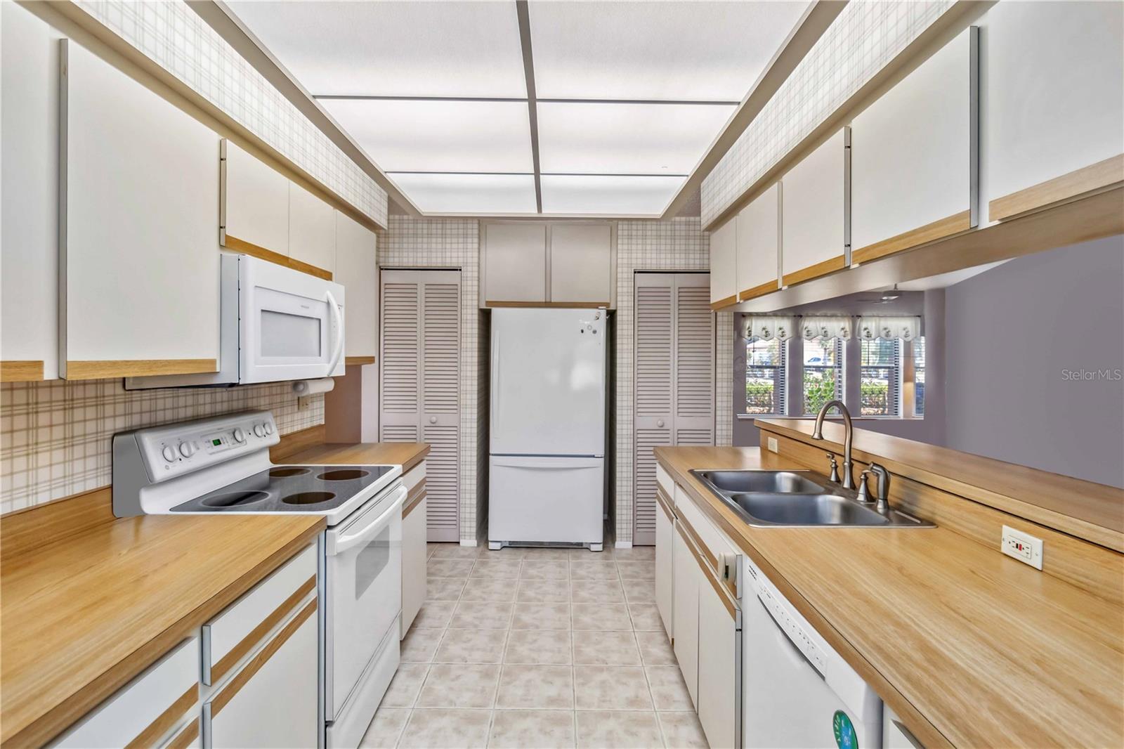 125 GOLF CLUB LN, VENICE, FL, 34293