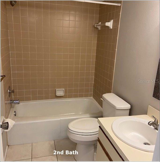 2515 BAYSHORE GARDENS PKWY #10, BRADENTON, FL, 34207